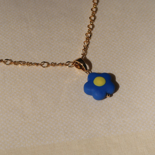 Azure Blue Daisy Necklace